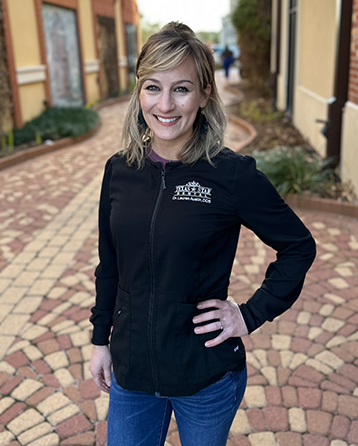 Portrait of Dr Lauren Austin